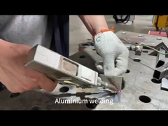 4 در 1 نوع خنک کننده آب خنک کننده فیبر لیزر جوش ماشین دستی برای فلزات